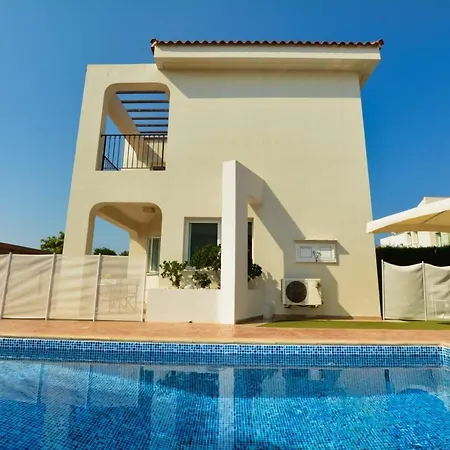 Villa Island Villas Cyprus - 020 - A Families Friendly 4 Bedroom With A Pool Protaras