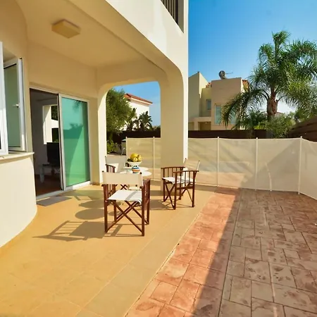 Island Villas Cyprus - 020 - A Families Friendly 4 Bedroom With A Pool *